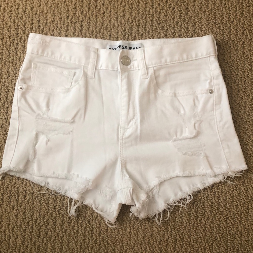Express high rise white jean short